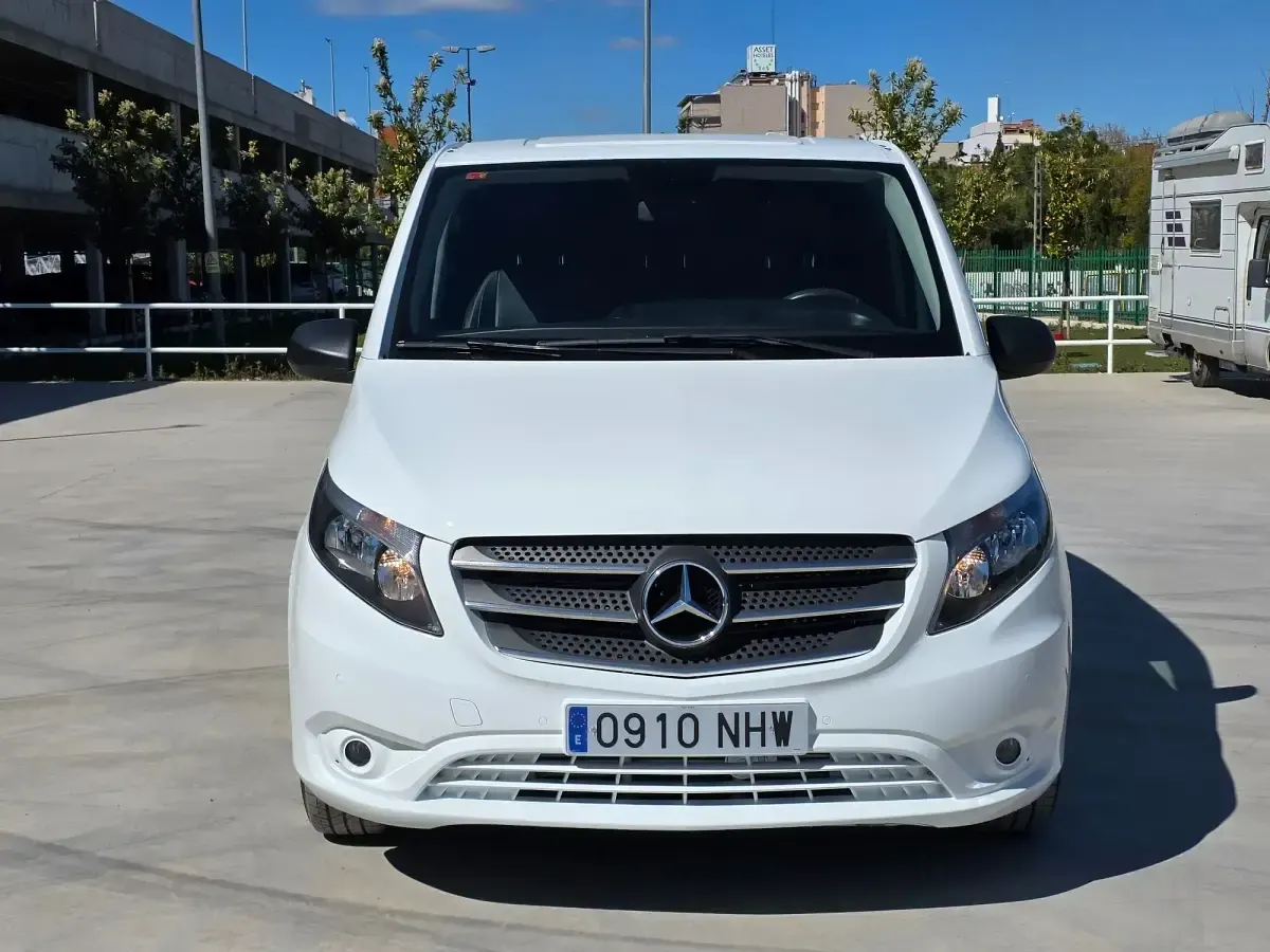 Usado Mercedes Vito 136 CV (100 kW) 2020 Blanco Van
