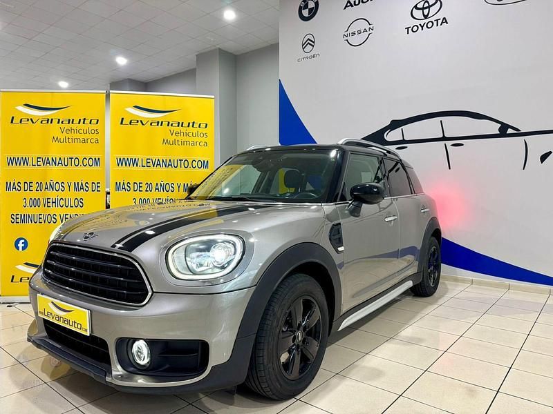 Usado Mini Cooper D Countryman 150 CV (110 kW) 2020 Gris SUV