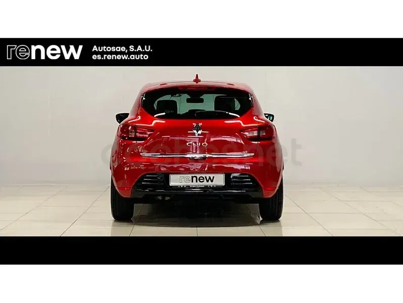 Usado Renault Clio IV LIMITED 90 CV (66 kW) 2019 Rojo Berlina