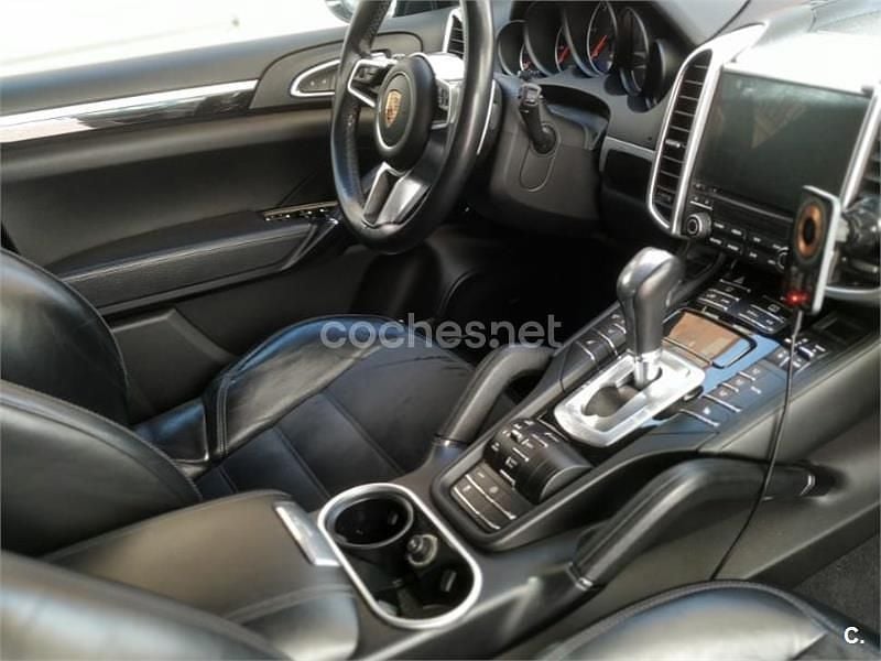 Usado Porsche Cayenne Platinum Edition 262 CV (192 kW) 2016 Negro SUV