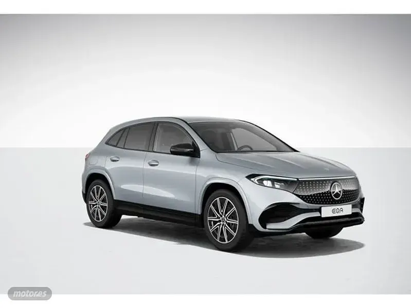 Usado Mercedes EQA250+ AMG line 139 kW (190 CV) 2024 Hightechsilver  metallic paint SUV