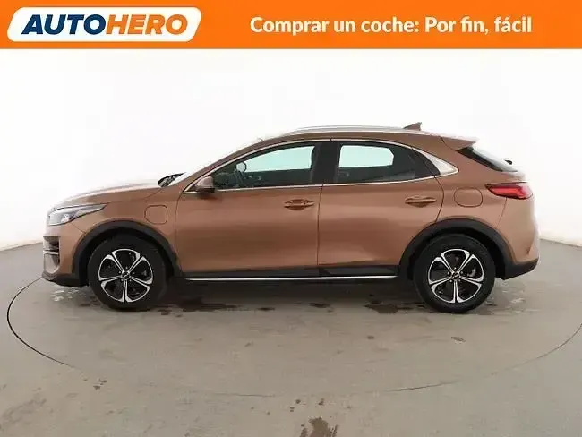 Usado Kia XCeed Active 141 CV (103 kW) 2022 Marrón SUV
