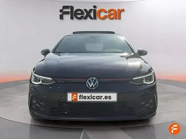 Usado VW Golf VIII GTI 245 CV (180 kW) 2021 Negro Berlina