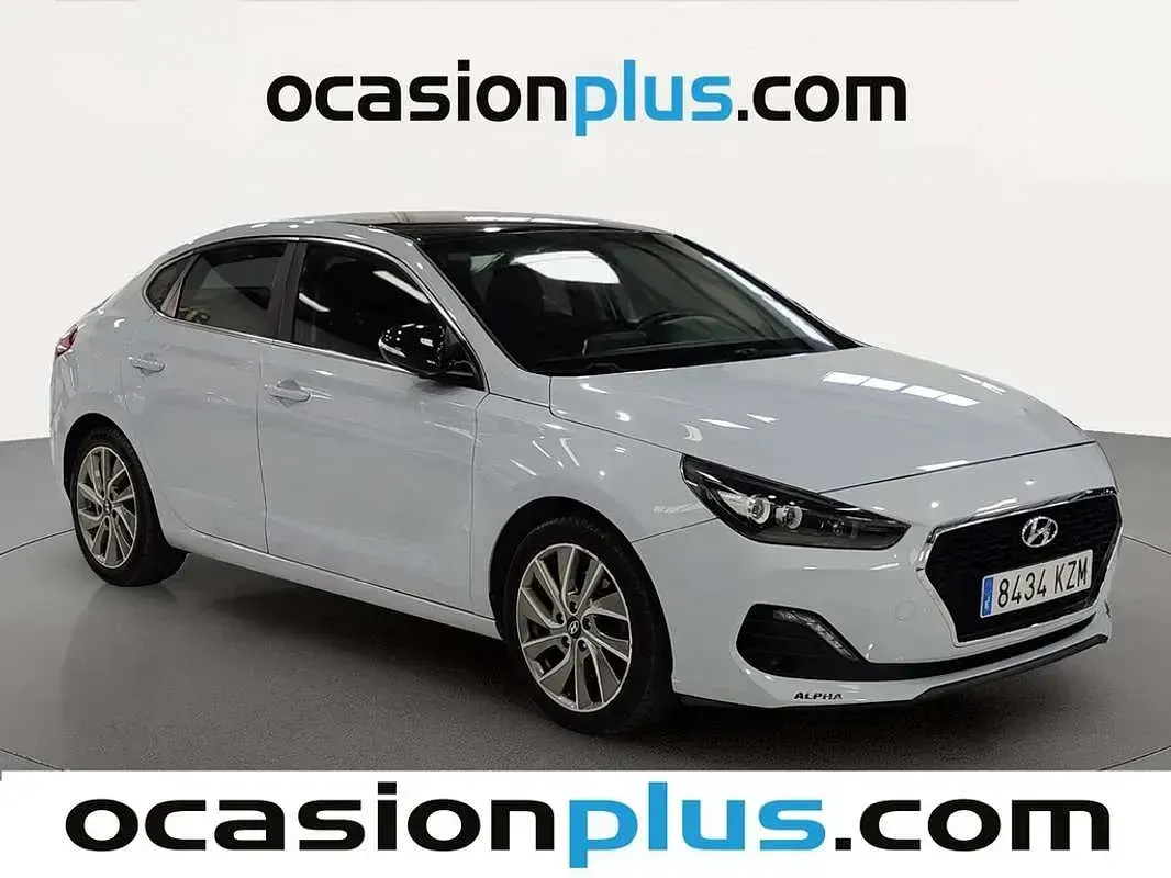 Usado Hyundai i30 120 CV (88 kW) 2019 Azul Utilitario