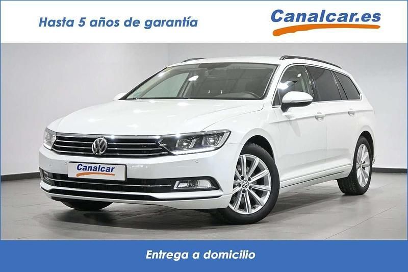 Blanco Usado 2018 VW Passat Advance Familiar | 12.369 € (Super precio) - Imagen 1/4