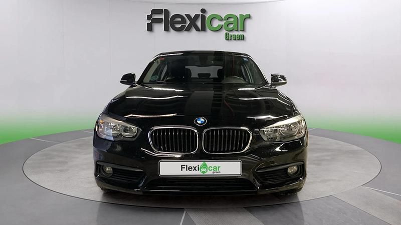Usado BMW 118 136 CV (100 kW) 2018 Negro Utilitario
