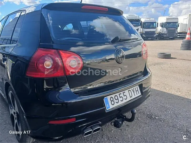 Usado VW Golf IV Sportline 105 CV (77 kW) 2006 Negro Berlina