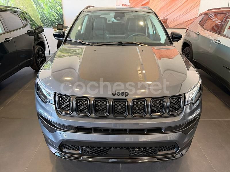 Gris / plata Nuevo 2025 Jeep Compass North SUV | 38.990 € (Caro) - Imagen 1/4