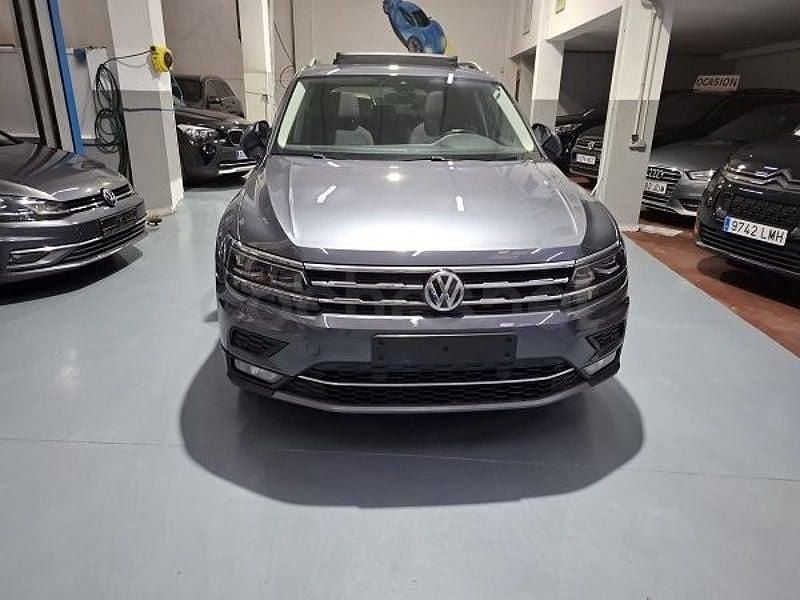 Begagnad VW Tiguan Allspace Advance 150 HK (110 kW) 2020 Grå SUV