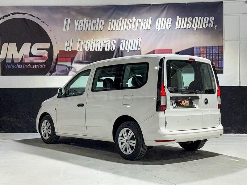 Usado VW Caddy 102 CV (75 kW) 2023 Blanco Monovolumen