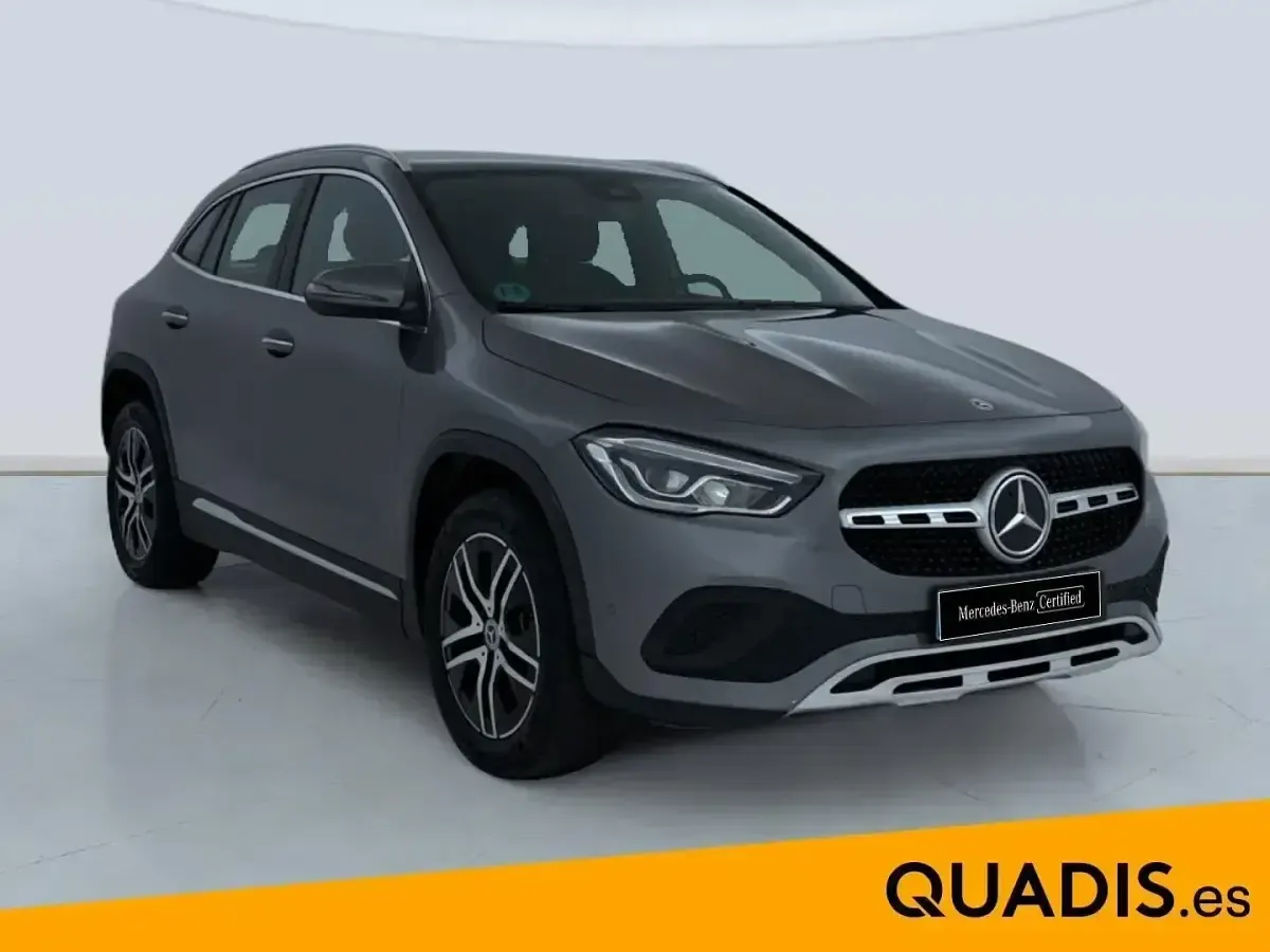 Usado Mercedes GLA200 150 CV (110 kW) 2022 Gris SUV