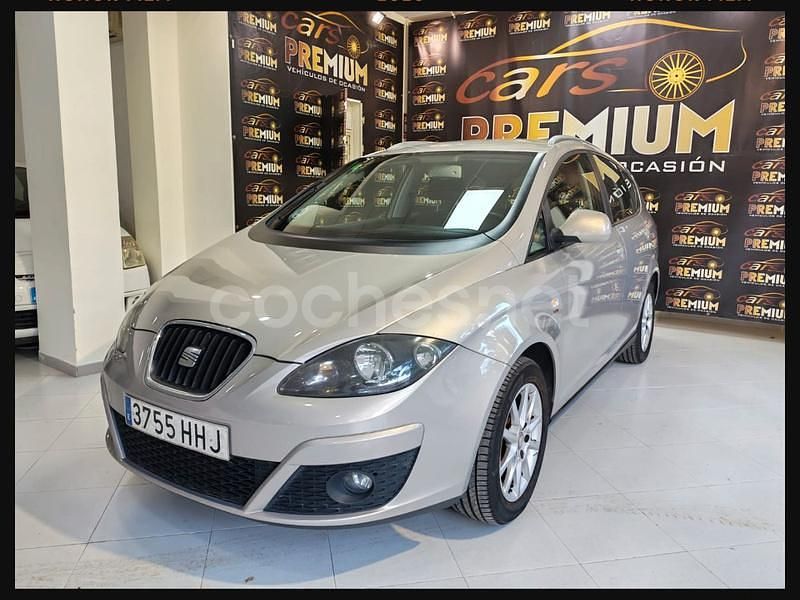 Beige Usado 2011 Seat Altea XL Style Monovolumen | 7799 € (Precio justo) - Imagen 1/4
