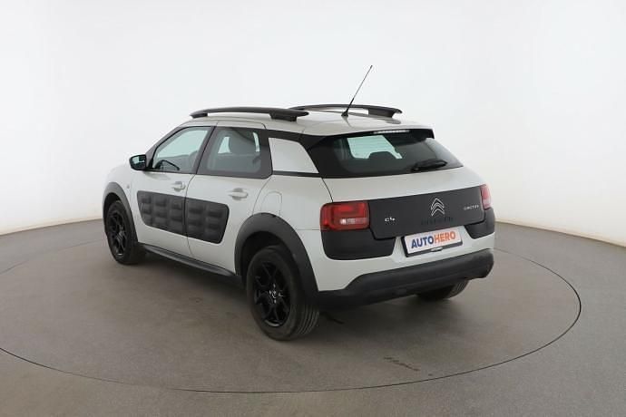 Usado Citroën C4 Cactus Feel 110 CV (80 kW) 2017 Utilitario