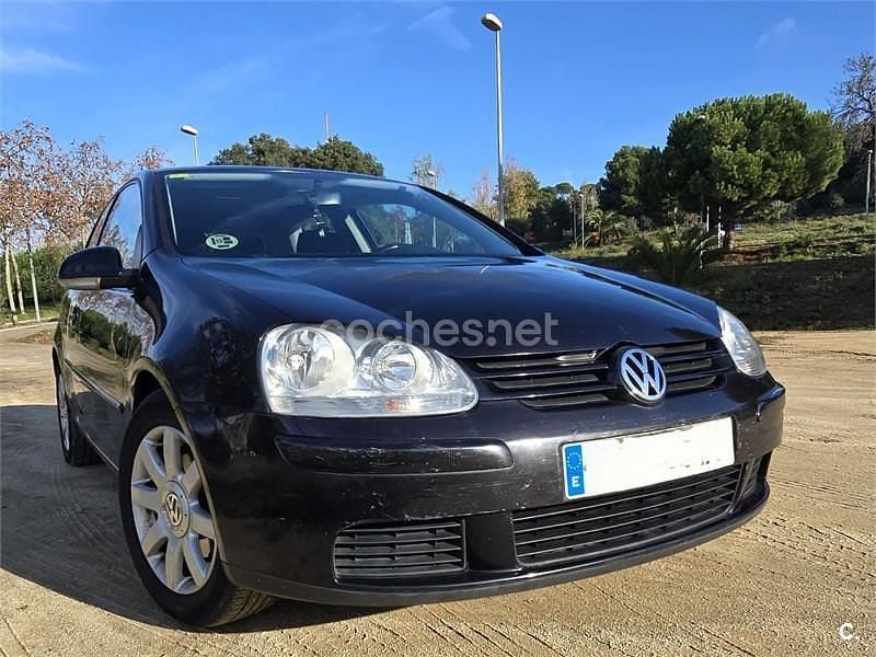 Usado VW Golf IV Sportline 105 CV (77 kW) 2005 Negro Berlina