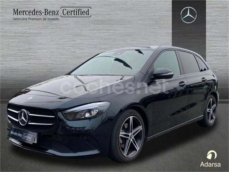 Negro Usado 2021 Mercedes B180 Monovolumen | 25.900 € (Precio justo) - Imagen 1/4