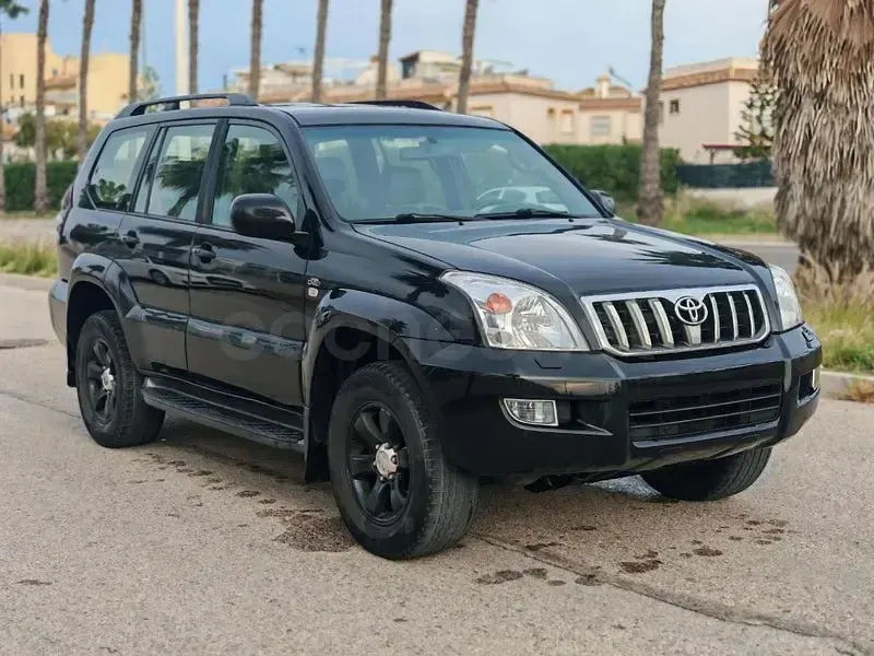 Usado Toyota Land Cruiser 173 CV (127 kW) 2008 Negro SUV
