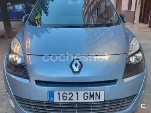 Usado Renault Grand Scénic II Dynamique 105 CV (77 kW) 2009 Azul Monovolumen