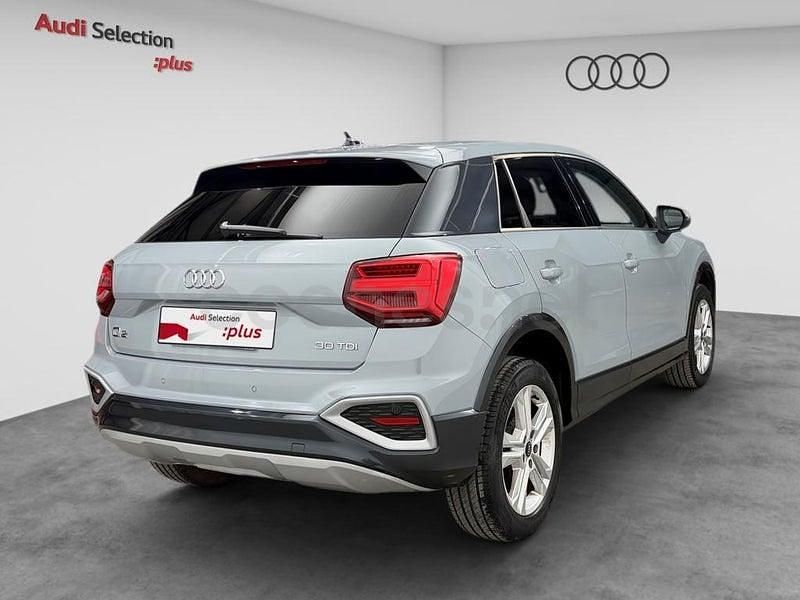Usado Audi Q2 Advanced Plus 116 CV (85 kW) 2022 Gris / plata SUV