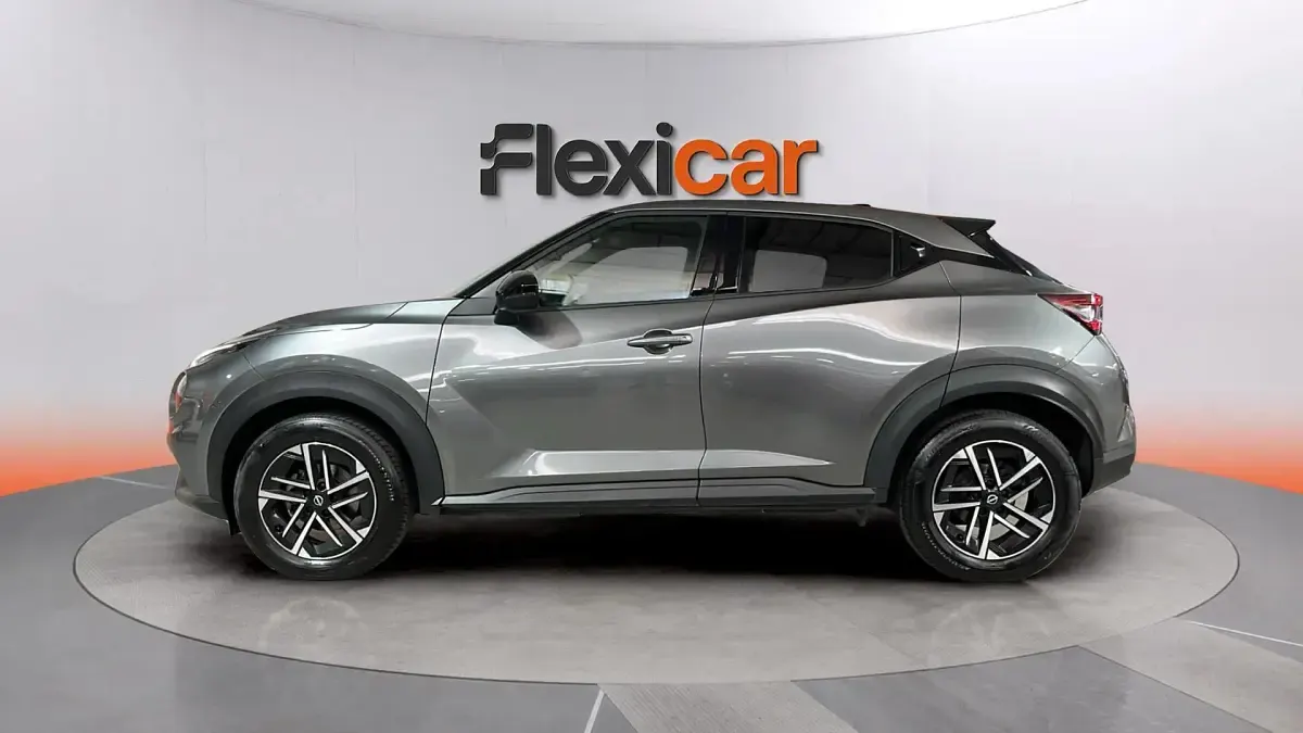 Usado Nissan Juke Acenta 114 CV (83 kW) 2025 Gris SUV