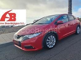 Rojo Usado 2012 Honda Civic Executive Berlina | 13.200 € (Precio justo) - Imagen 1/4