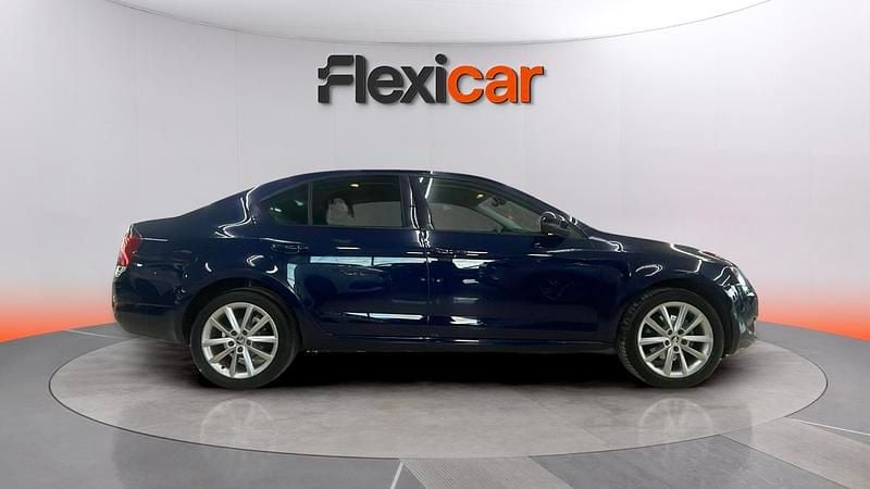 Usado Skoda Octavia Ambition 150 CV (110 kW) 2016 Azul Utilitario