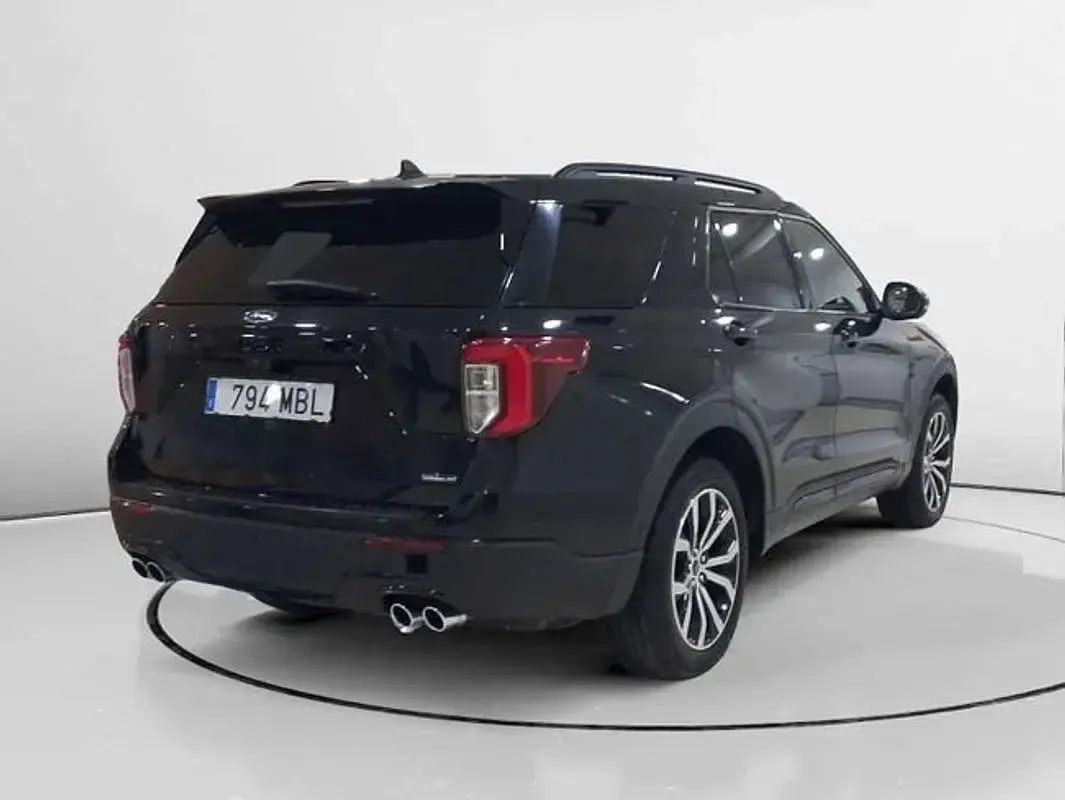Usado Ford Explorer ST-Line 457 CV (336 kW) 2022 Negro SUV