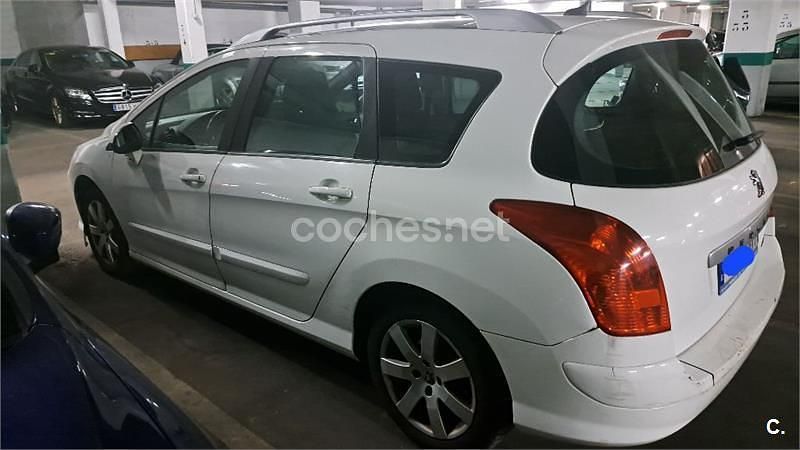 Usado Peugeot 308 SW 110 CV (80 kW) 2009 Blanco Familiar