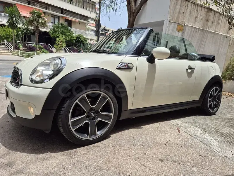 Usado Mini Cooper S Cabriolet 175 CV (128 kW) 2010 Beige Descapotable