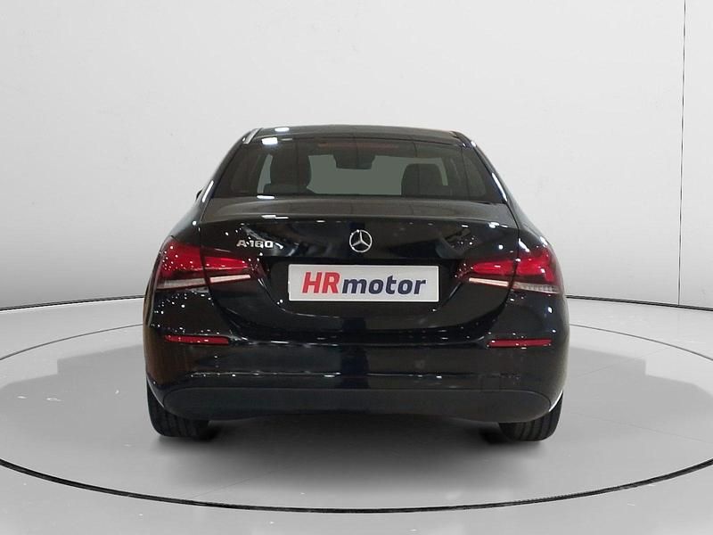 Usado Mercedes A180 Progressive 136 CV (100 kW) 2022 Berlina