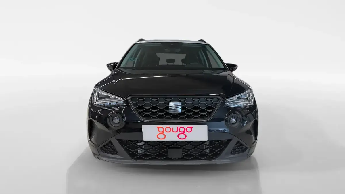 Usado Seat Arona Style 116 CV (85 kW) 2025 Negro SUV