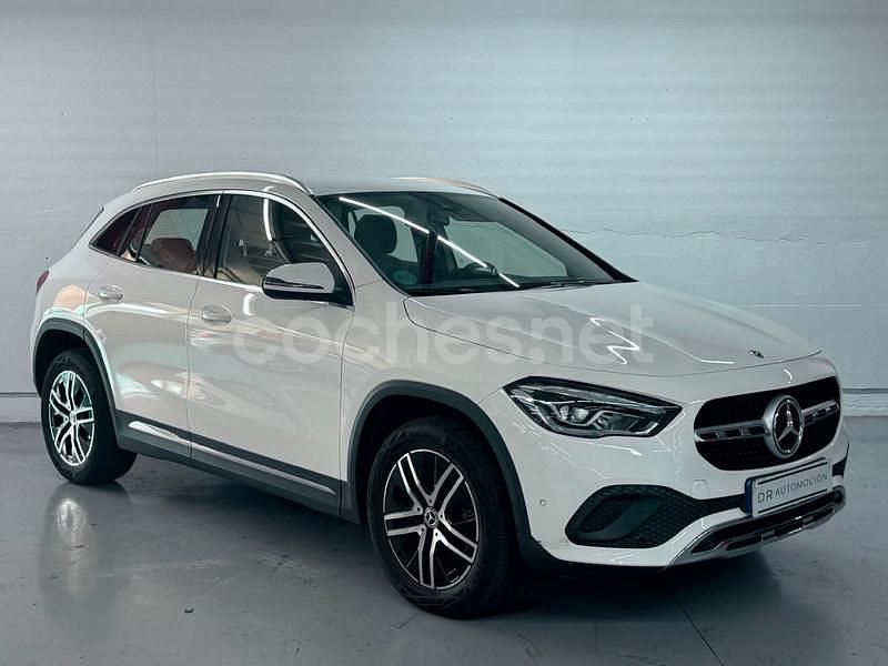 Blanco Usado 2021 Mercedes GLA200 SUV | 32.900 € (Precio justo) - Imagen 1/4