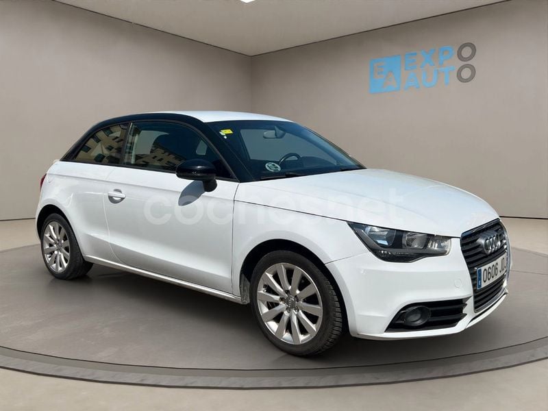 Blanco Usado 2015 Audi A1 Attraction Utilitario | 12.490 € (Precio justo) - Imagen 1/4