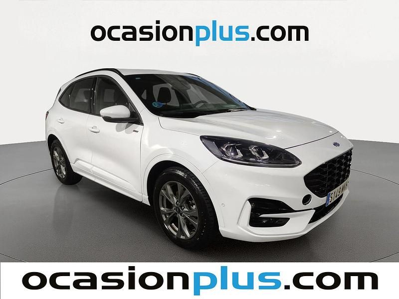 Usado Ford Kuga ST-Line 190 CV (139 kW) 2023 Blanco SUV