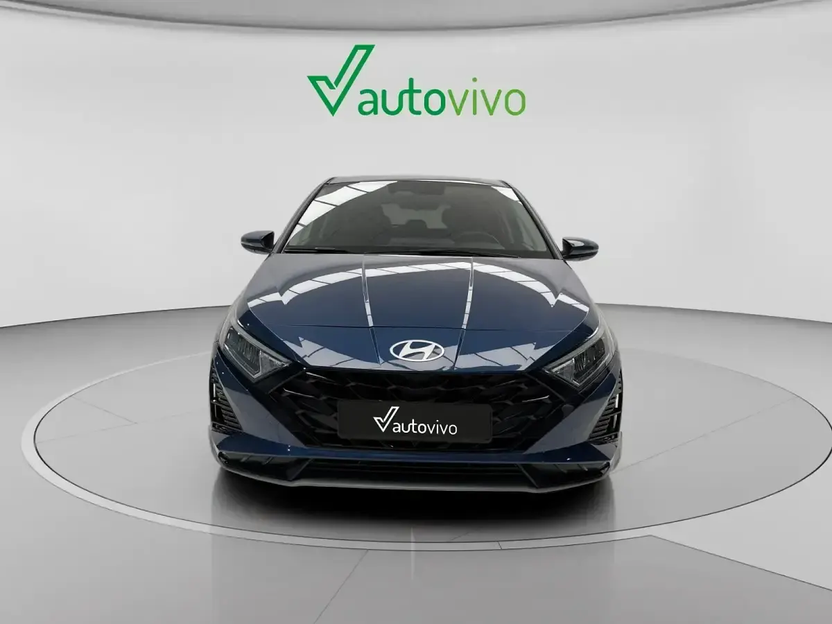 Usado Hyundai i20 100 CV (73 kW) 2025 Azul Utilitario