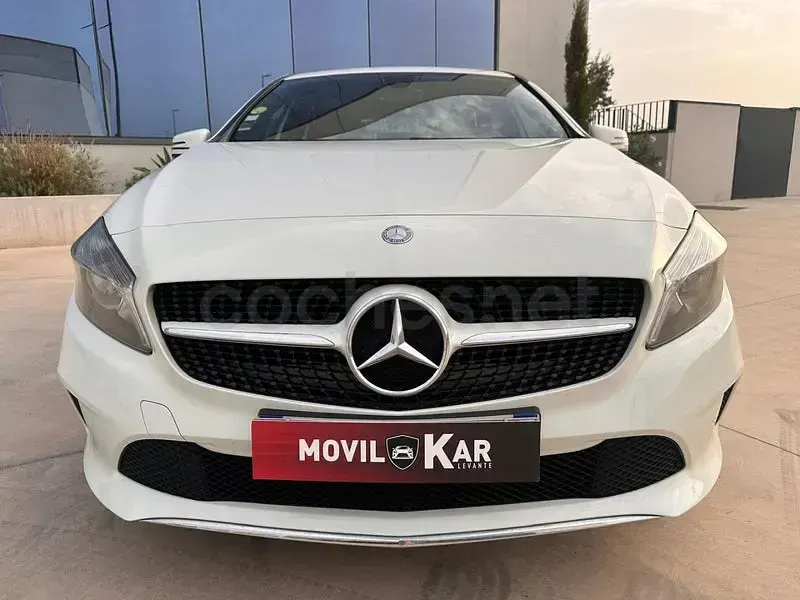 Usado Mercedes A200 136 CV (100 kW) 2017 Blanco Utilitario