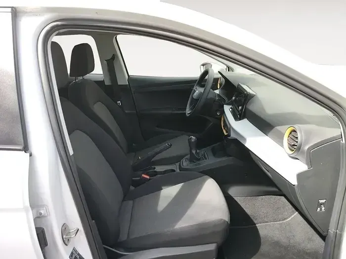 Usado Seat Ibiza Reference 80 CV (58 kW) 2023 Blanco Utilitario