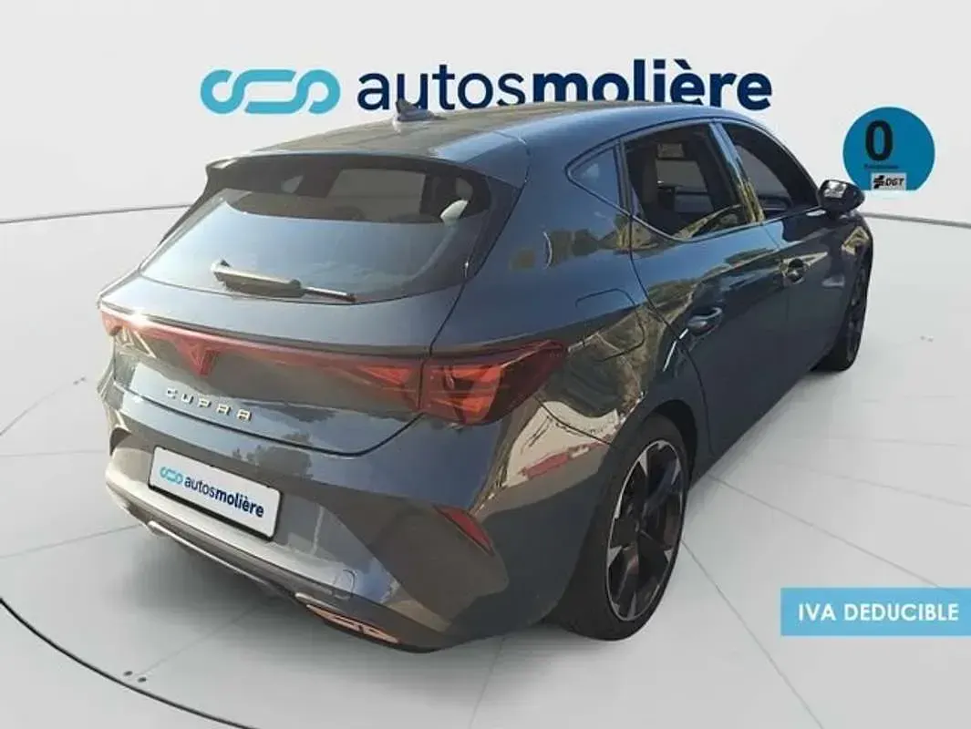 Usado Cupra Leon 150 CV (110 kW) 2025 Azul Utilitario