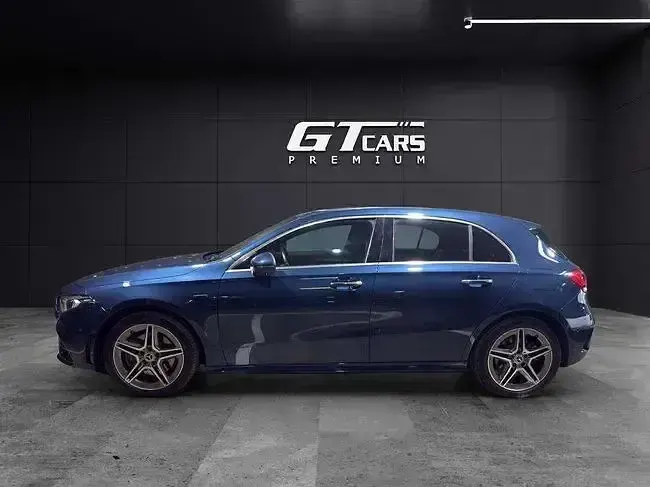 Usado Mercedes A250 AMG 218 CV (160 kW) 2022 Azul Berlina