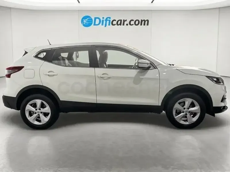 Usado Nissan Qashqai Acenta 141 CV (103 kW) 2021 Blanco SUV