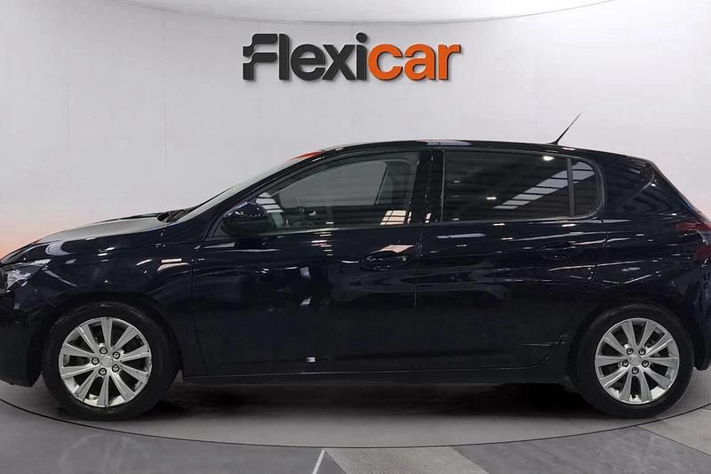 Usado Peugeot 308 Style 131 CV (96 kW) 2020 Azul Berlina