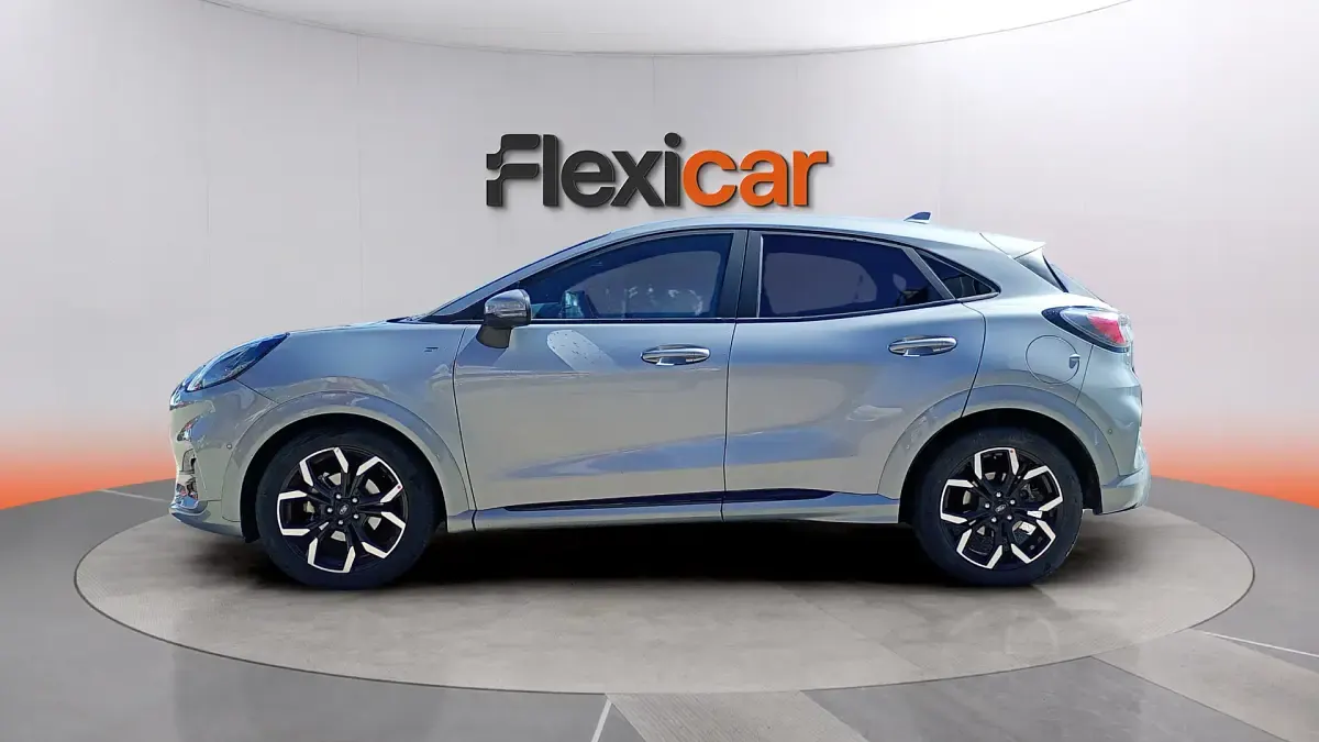Usado Ford Puma ST-Line X 125 CV (91 kW) 2023 Gris SUV