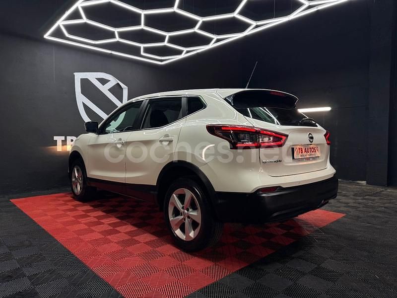 Usado Nissan Qashqai Acenta 115 CV (84 kW) 2021 Blanco SUV