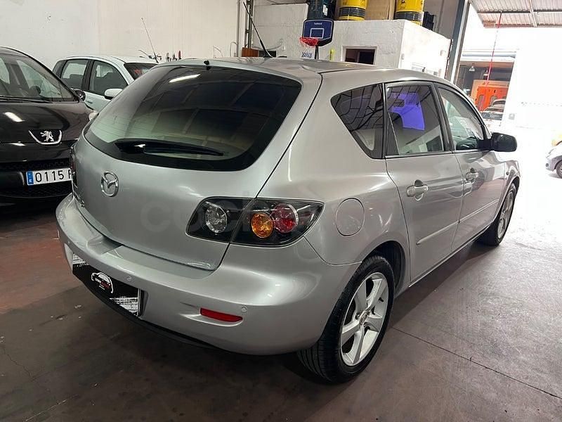 Usado Mazda 3 Active 109 CV (80 kW) 2005 Gris / plata Berlina