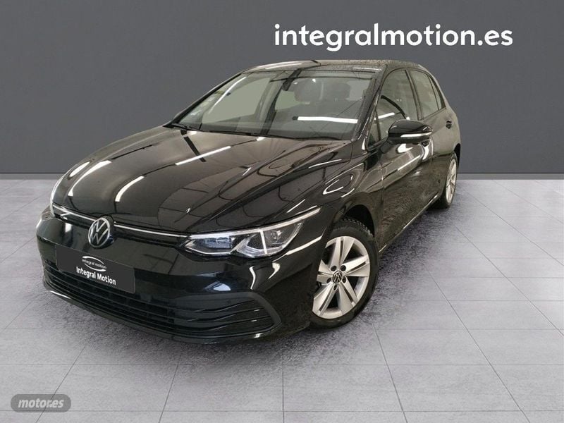 Negro Usado 2021 VW Golf VIII Life Berlina | 22.900 € (Precio justo) - Imagen 1/4