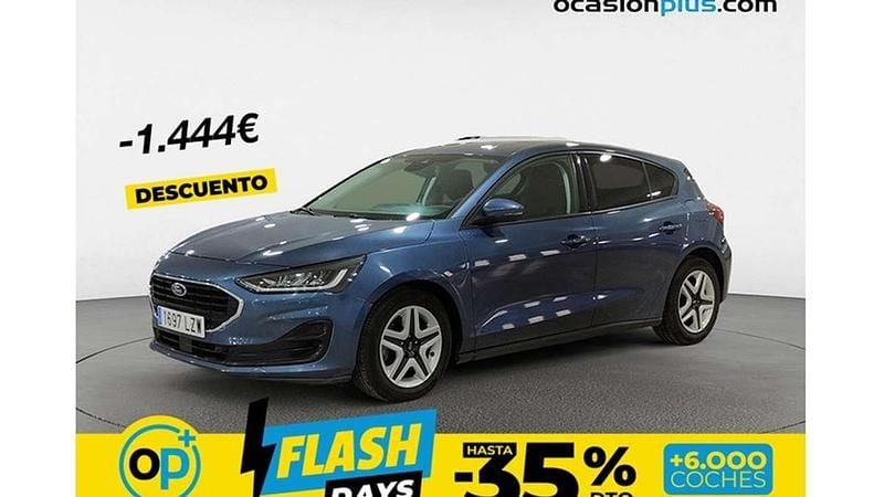 Usado Ford Focus Trend+ 120 CV (88 kW) 2022 Azul Utilitario