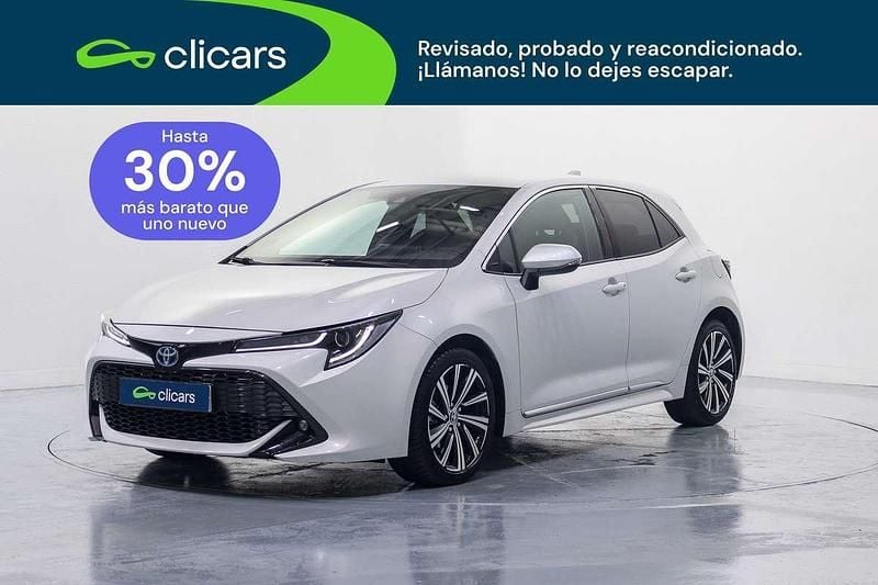 Usado Toyota Corolla Style 98 CV (72 kW) 2022 Blanco Berlina