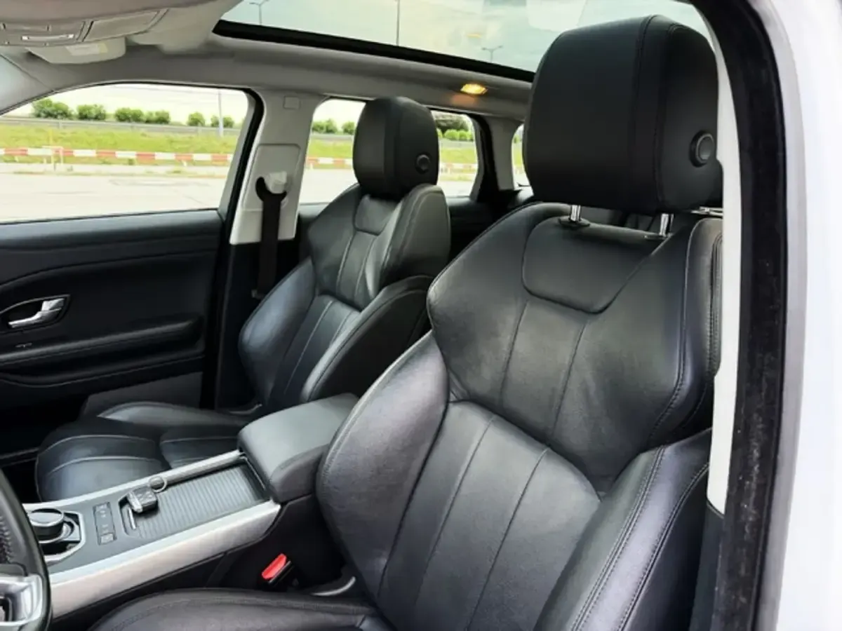 Usado Land Rover Range Rover evoque SE 150 CV (110 kW) 2018 Blanco SUV