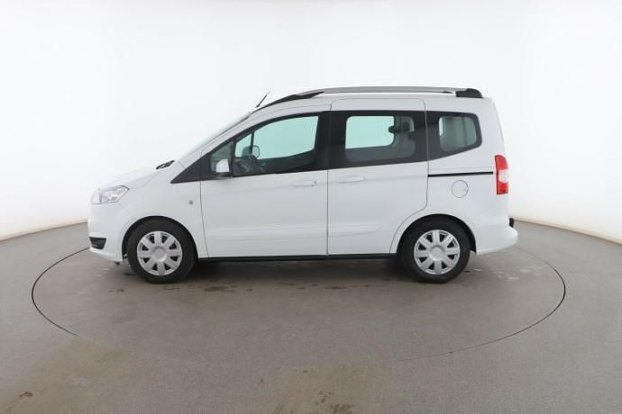Usado Ford Tourneo Trend 100 CV (73 kW) 2016