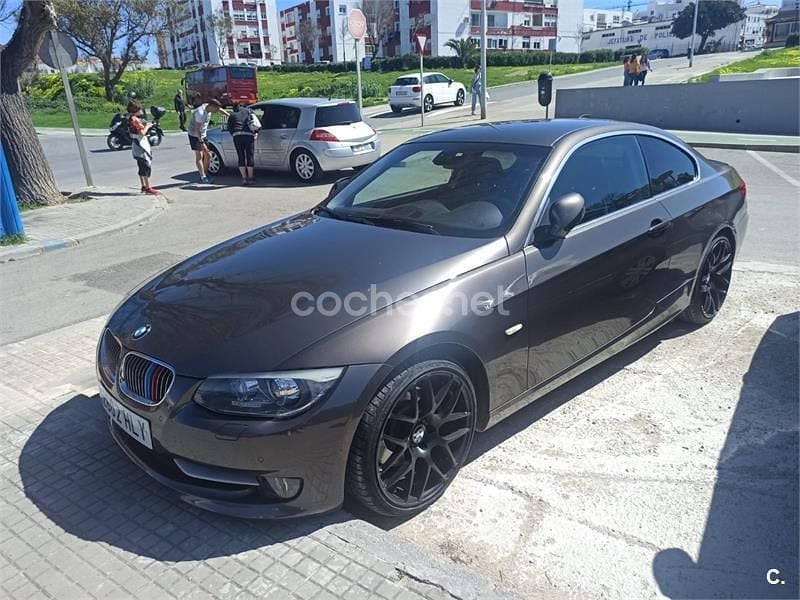Usado BMW 330 245 CV (180 kW) 2012 Gris / plata Coupe