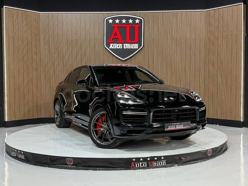 Usado Porsche Cayenne Turbo 550 CV (404 kW) 2019 Negro SUV